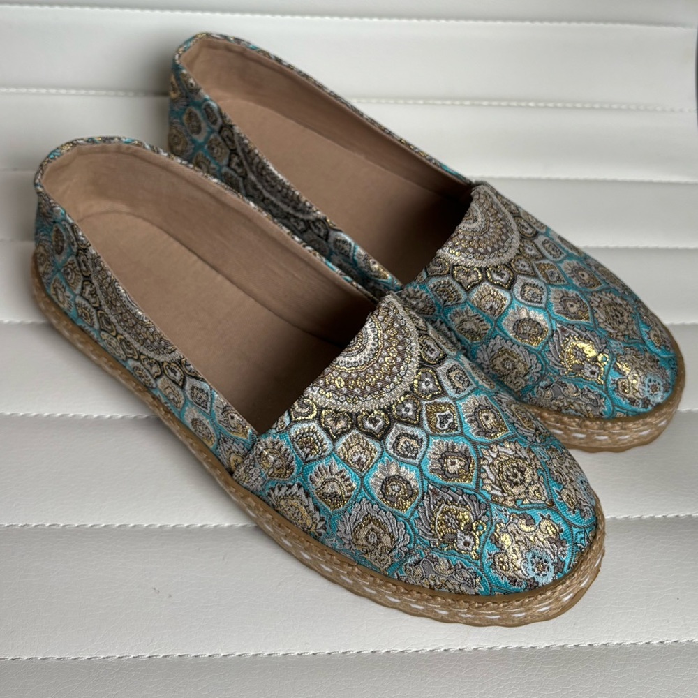Women’s Handmade Straw Flats Size 9.5/40